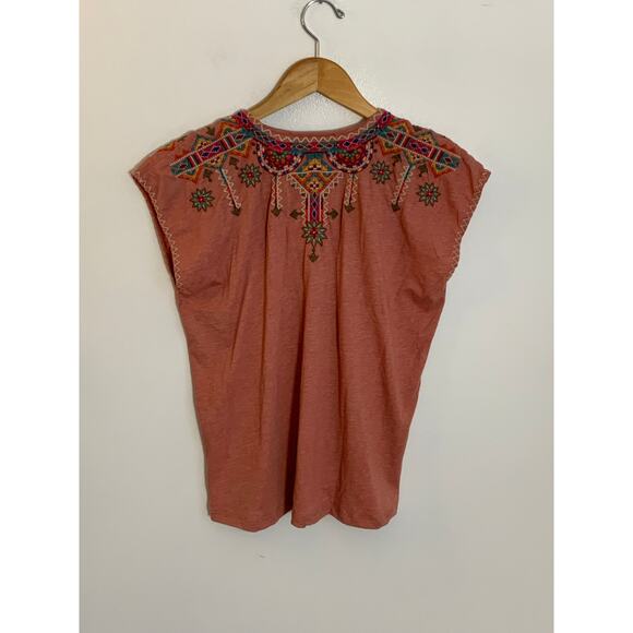 JOHNNY WAS Verena Embroidered T-Shirt size small - Picture 3 of 5